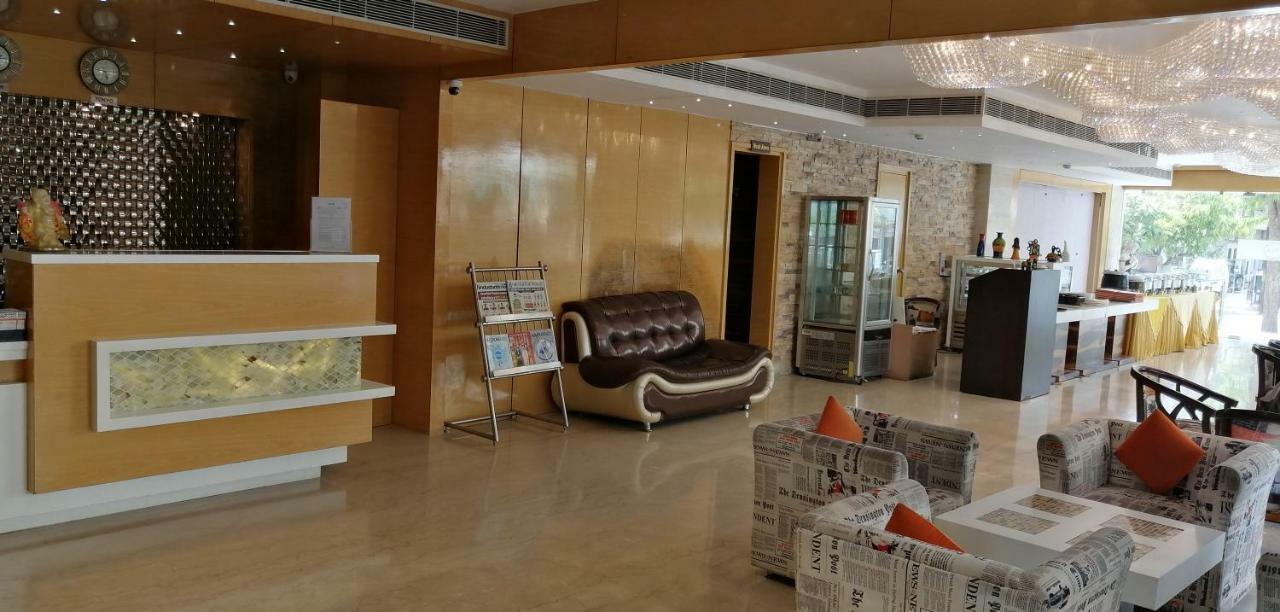 Kyriad Hotel Jaipur By Othpl Kültér fotó